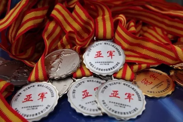 尊重旧主！哈兰德帮曼城逆转比分后拒绝庆祝进球